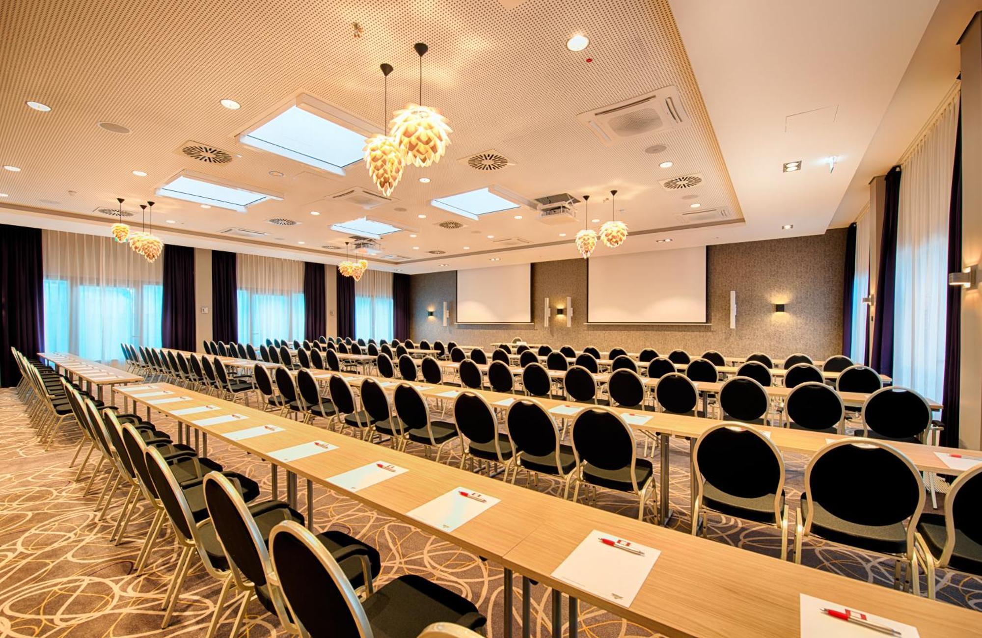 Leonardo Hotel Wolfsburg City Center Ngoại thất bức ảnh